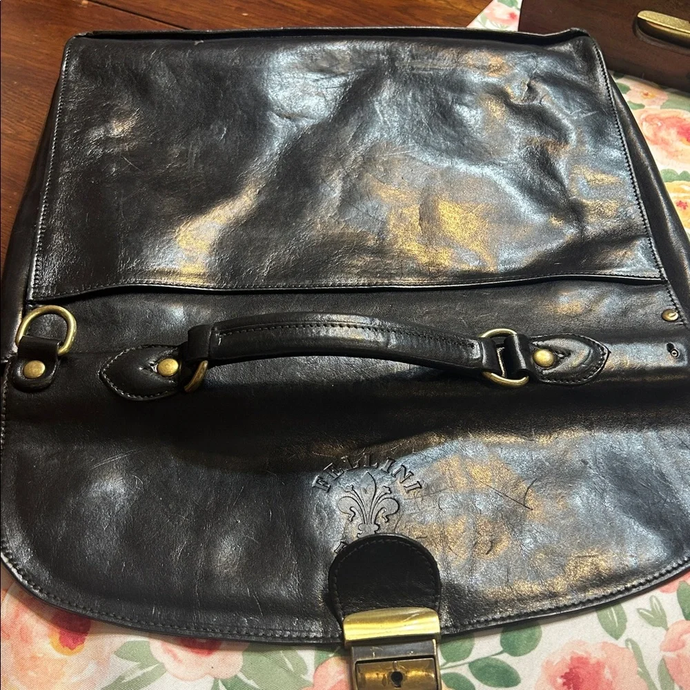 FELLINI Firenze’ Black Leather Briefcase Laptop Bag **DAMAGED**